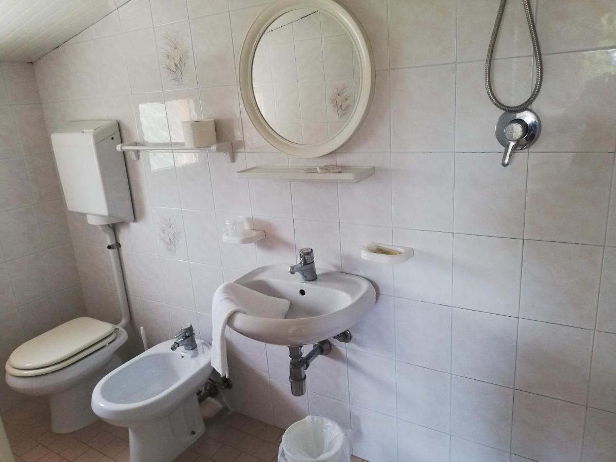 Hotel La Bella Vita Rimini Kültér fotó