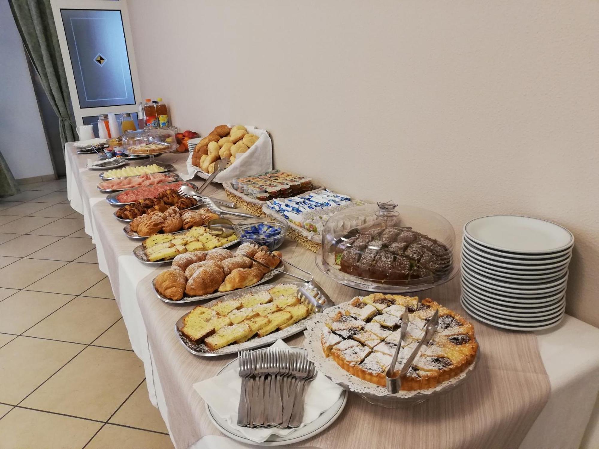 Hotel La Bella Vita Rimini Kültér fotó