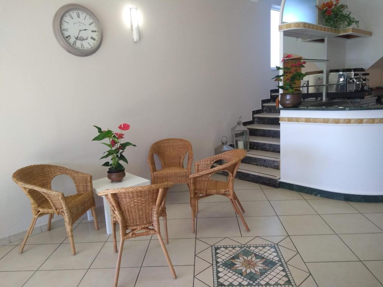 Hotel La Bella Vita Rimini Kültér fotó