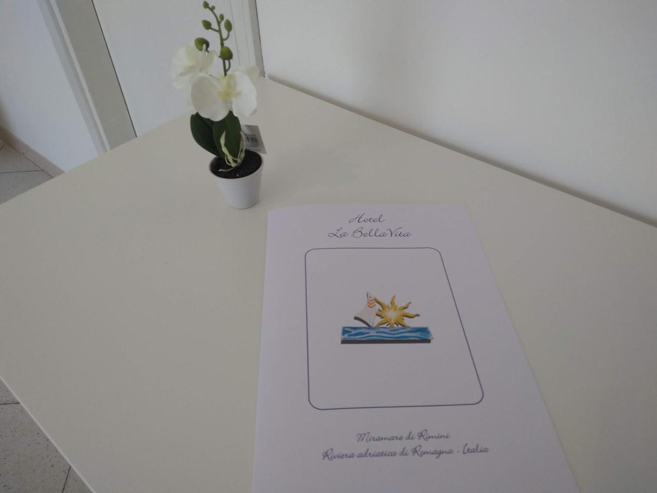 Hotel La Bella Vita Rimini Kültér fotó